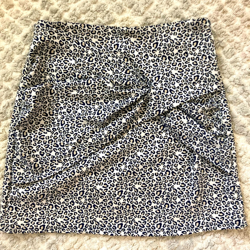 Zara Leopard miniskirt